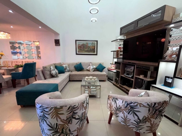 Casa en venta en Las Hortensias de California 7